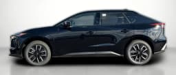Toyota bZ XLE Plus FWD (Natl) 2026 — side view