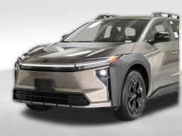 Toyota bZ Woodland Base AWD (Natl) 2026 — side view