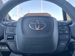 Toyota bZ Woodland Base AWD (Natl) 2026 — side view