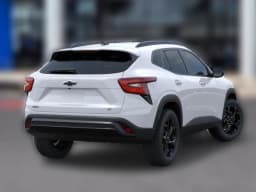 Chevrolet Trax LT FWD 4dr 2026 — side view