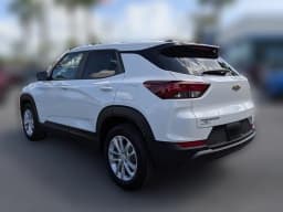 Chevrolet Trailblazer LS FWD 4dr 2026 — side view