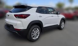 Chevrolet Trailblazer LS FWD 4dr 2026 — side view