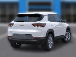 Chevrolet Trailblazer LS AWD 4dr 2026 — side view