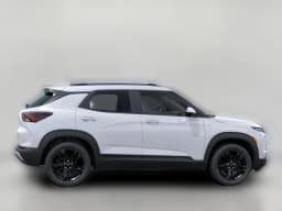 Chevrolet Trailblazer LT AWD 4dr 2026 — side view