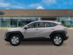 Hyundai Kona SE FWD 2027 — side view