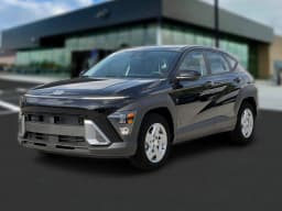 Hyundai Kona SE FWD 2027 — side view