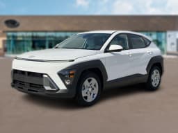 Hyundai Kona SE FWD 2027 — side view