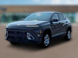 Hyundai Kona SE AWD 2026 — side view