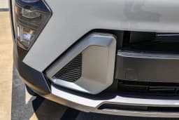 Hyundai Kona SEL Premium FWD 2026 — side view