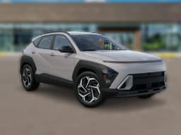 Hyundai Kona SEL Premium FWD 2026 — side view