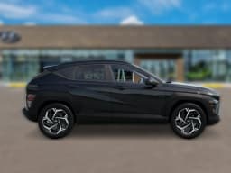 Hyundai Kona SEL Premium FWD 2026 — side view