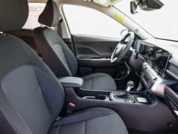 Hyundai Kona SEL Sport FWD 2027 — side view