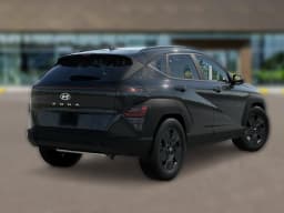 Hyundai Kona SEL Sport FWD 2027 — side view