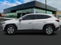 Hyundai Tucson Hybrid SE FWD 2026 — side view