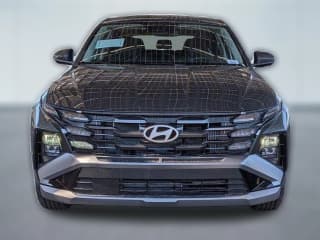 Hyundai Tucson Hybrid SE FWD Hyundai Tucson Hybrid SE FWD