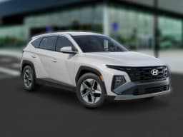 Hyundai Tucson Hybrid SEL AWD 2026 — side view