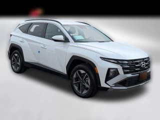 Hyundai Tucson Plug-In Hybrid SEL AWD Hyundai Tucson Plug-In Hybrid SEL AWD