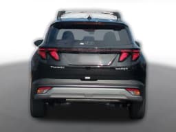 Hyundai Tucson Plug-In Hybrid SEL AWD 2026 — side view