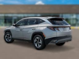 Hyundai Tucson Hybrid SEL Convenience AWD 2025 — side view