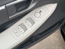 Hyundai Sonata Hybrid SEL FWD 2026 — side view