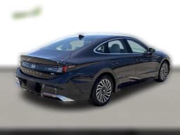 Hyundai Sonata Hybrid Limited FWD 2025 — side view