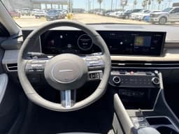 Hyundai Sonata Hybrid Limited FWD 2025 — side view