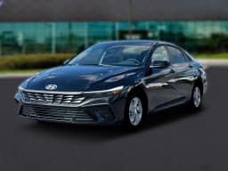 Hyundai Elantra SE Sedan 2026 — side view