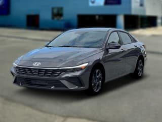 Hyundai Elantra SEL Sport IVT Hyundai Elantra SEL Sport IVT