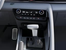 Hyundai Elantra SEL Sport IVT 2026 — side view