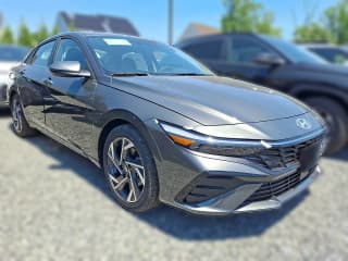 Hyundai Elantra Limited IVT Hyundai Elantra Limited IVT
