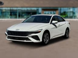 Hyundai Elantra Limited Sedan 2026 — side view