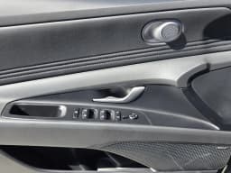 Hyundai Elantra Limited Sedan 2026 — side view