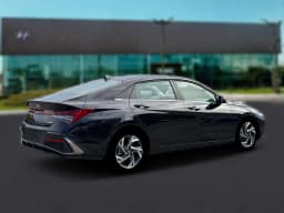 Hyundai Elantra Limited Sedan 2026 — side view