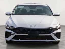 Hyundai Elantra Limited Sedan 2026 — side view