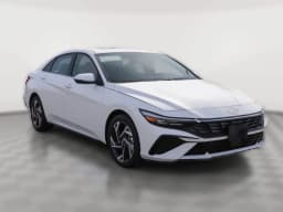 Hyundai Elantra Limited Sedan 2026 — side view