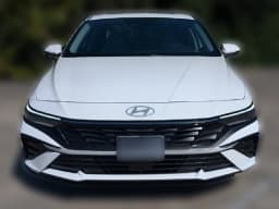 Hyundai Elantra Limited Sedan 2026 — side view