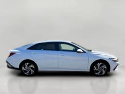 Hyundai Elantra Limited Sedan 2026 — side view
