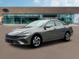 Hyundai Elantra Limited Sedan 2026 — side view
