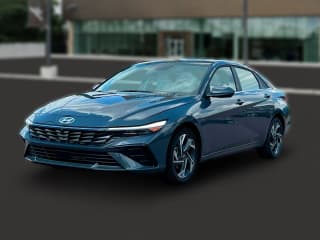 Hyundai Elantra Limited IVT Hyundai Elantra Limited IVT