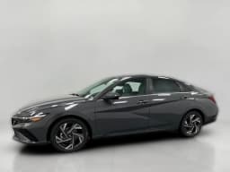 Hyundai Elantra Limited Sedan 2026 — side view