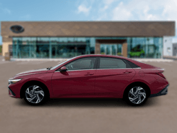 Hyundai Elantra Limited IVT 2026 — side view