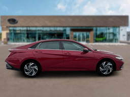 Hyundai Elantra Limited IVT 2026 — side view