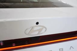Hyundai Elantra Limited Sedan 2026 — side view