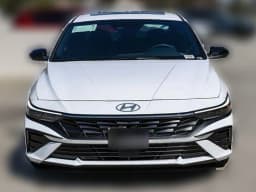 Hyundai Elantra SEL Sport Premium IVT 2026 — side view