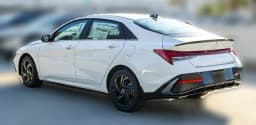 Hyundai Elantra SEL Sport Premium IVT 2026 — side view