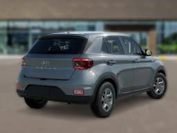 Hyundai Venue SE FWD 2026 — side view