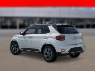 Hyundai Venue SEL FWD w/Two-Tone Roof Hyundai Venue SEL FWD w/Two-Tone Roof
