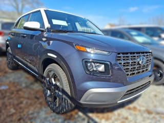 Hyundai Venue SEL FWD w/Two-Tone Roof Hyundai Venue SEL FWD w/Two-Tone Roof
