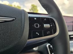 Genesis GV80 2.5T Advanced AWD 2027 — side view