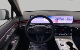 Genesis GV70 2.5T Select AWD 2027 — side view